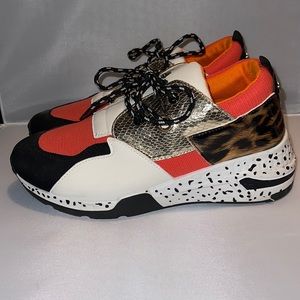 Casual wedge sneakers